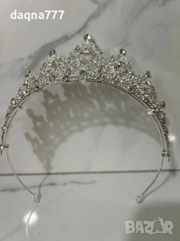 1бр. Висококачествена сплав Тиара Булчинска корона от планински кристал, Блестяща, Принцеса Кралица, снимка 4 - Аксесоари за коса - 50814198