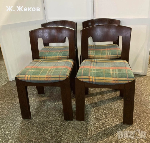 Четири масивни дървени стола, снимка 2 - Столове - 53716509