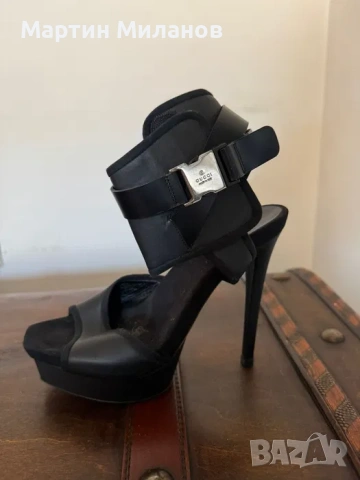 оригинални дамски обувки GUCCI