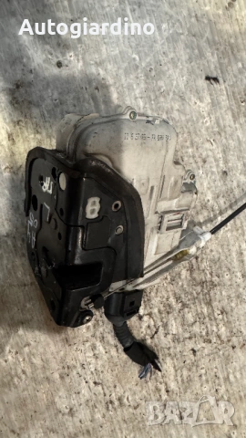 Брава за врата на Audi A4 2005 - JA6-8E1837015, снимка 2 - Части - 53066379