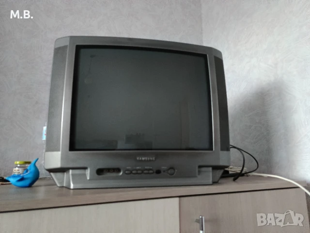 Телевизор Самсунг, снимка 3 - Телевизори - 50501188