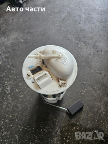 Оригинална горивна помпа и датчик за нивото на горивото за Fiat 500 1.2 бензин (51806983)