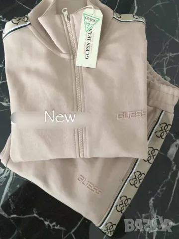 висококачествени дамски екипи guess , снимка 9 - Спортни екипи - 49541301