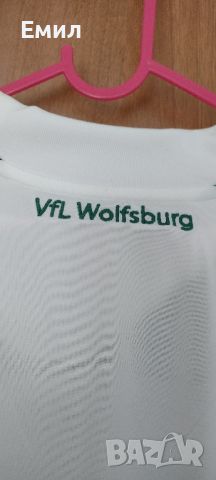 Тениска на VfL Wolfsburg

, снимка 3 - Футбол - 45074555