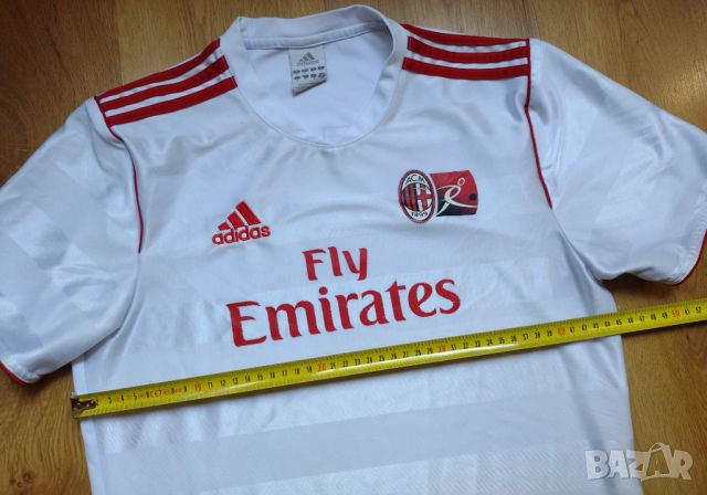 AC Milan / Adidas - футболна тениска на Милан , снимка 7 - Спортни дрехи, екипи - 46144110