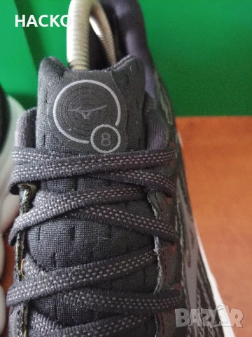 MIZUNO WAVE SKY 8 Номер 42 Стелка 27 см. 100% Оригинални Внос от Англия, снимка 8 - Маратонки - 50849642