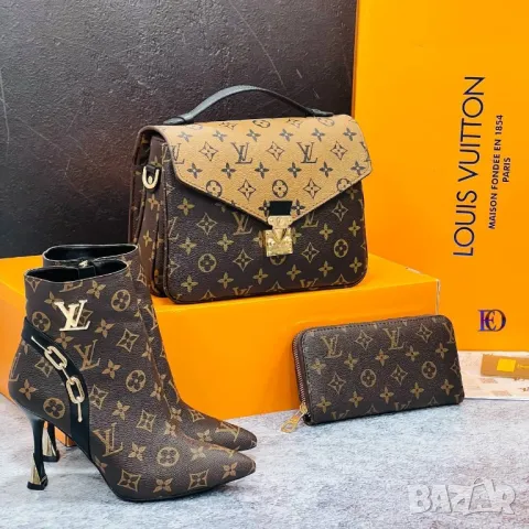 дамски комплект чанта, боти на ток и портмоне louis vuitton , снимка 4 - Чанти - 47991256