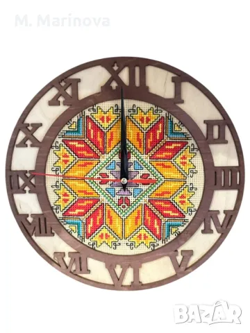 Часовник с ръчна бродерия , снимка 1