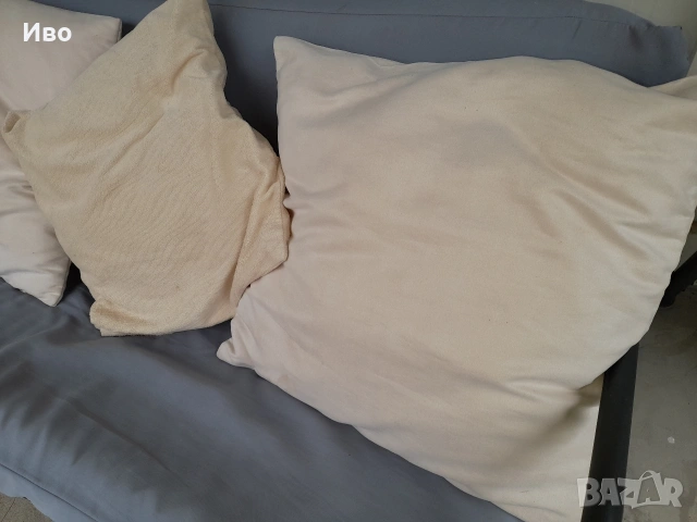 Три броя бели декоративни възглавници. Промоция 9 евро!Спешно и изгодно!, снимка 3 - Декорация за дома - 54165727