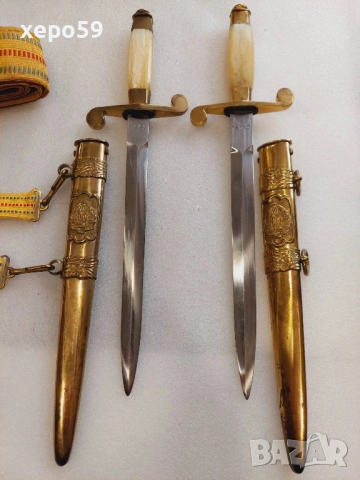 Румънски соц. кортик- два броя,с колана и носачите е 140 евро,другият 100 евро., снимка 11 - Антикварни и старинни предмети - 53397819