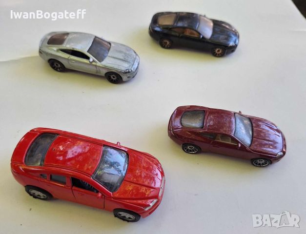 Колички модели автомобили Jaguar , Ягуар 1:64, снимка 1 - Колекции - 45920132