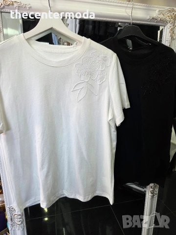 Памучна тениска с декорация от цвете , снимка 4 - Тениски - 53536414