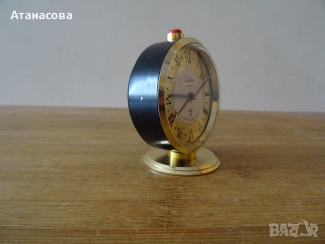 Колекционерски будилник часовник Слава на кирилица черен, снимка 9 - Антикварни и старинни предмети - 54184845