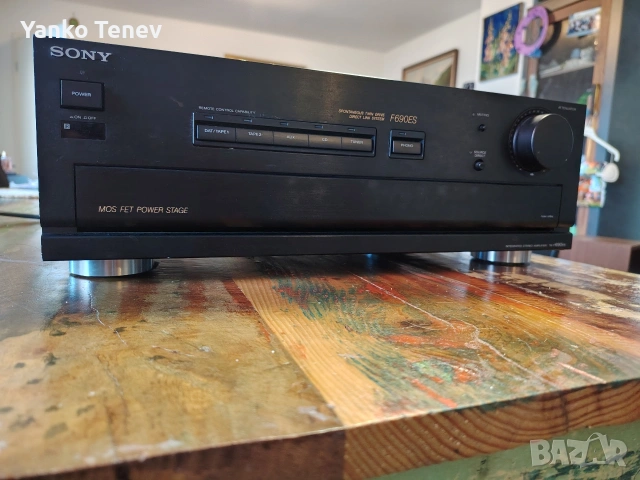 Sony 690 es