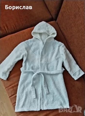 Детски халат за баня, снимка 2 - Хавлии и халати - 50995874