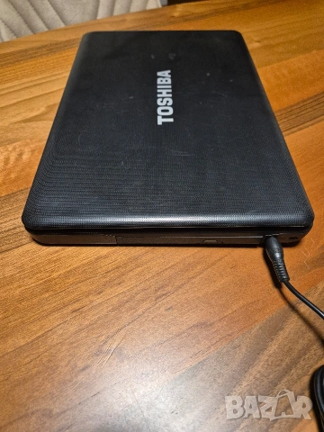 Лаптоп Toshiba Satellite C660-1MT, снимка 5 - Лаптопи за дома - 53091328