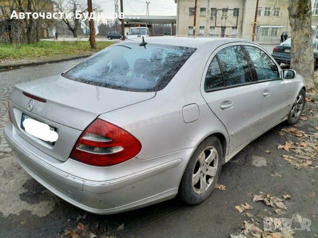 Mercedes E220 2.2 cdi W211 2003г. НА ЧАСТИ, снимка 2 - Автомобили и джипове - 45634429