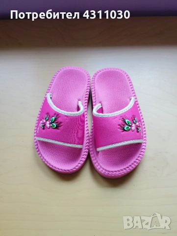 Розови чехли 23/24 номер, снимка 2 - Детски сандали и чехли - 53808591