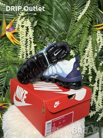 !НОВИ! Nike Air Vapormax Plus 'VM' | Blizzard | + КУТИЯ, снимка 5 - Маратонки - 54168019