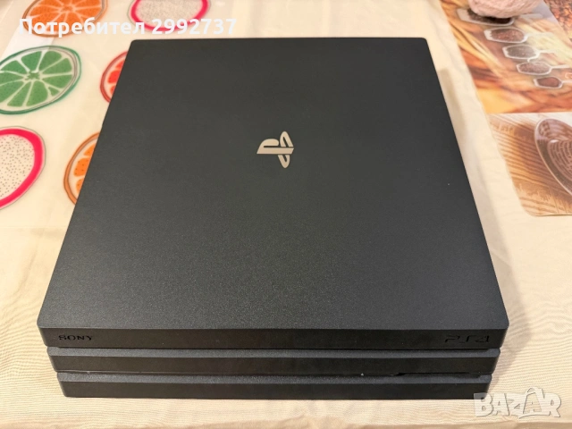 Продавам като чисто нов PlayStation 4 pro 5.05, снимка 3 - PlayStation конзоли - 46024307