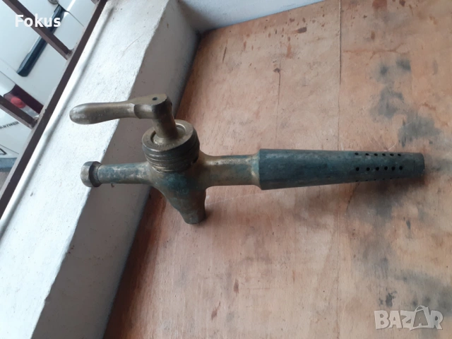 Огромен стар бронзов кран за бъчва с маркировки - антика, снимка 4 - Антикварни и старинни предмети - 54031623