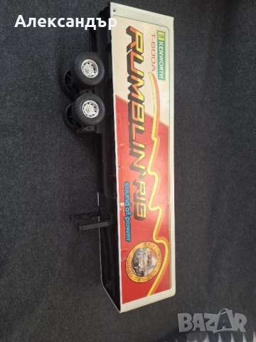 Голямо пластмасово ремарке New Bright 1986 VTG Rumblin' Rig Kenworth T600A, снимка 3 - Колекции - 52230783