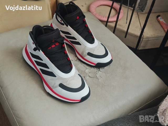 Adidas N: 43 и 1/3, снимка 3 - Маратонки - 53986800