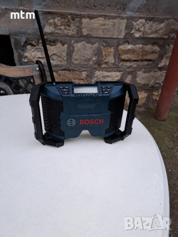 Акумулаторно радио BOSCH GML 10.8 V-LI Professional,
