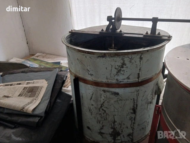 центрофуга за мед, снимка 2 - За пчели - 53694252