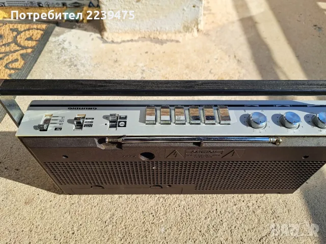 Grundig RR345 радиокасетофон, снимка 3 - Радиокасетофони, транзистори - 49136647