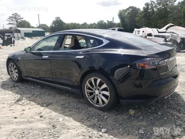 Продавам Тесла Модел С на части 2014 година, снимка 2 - Части - 53291469