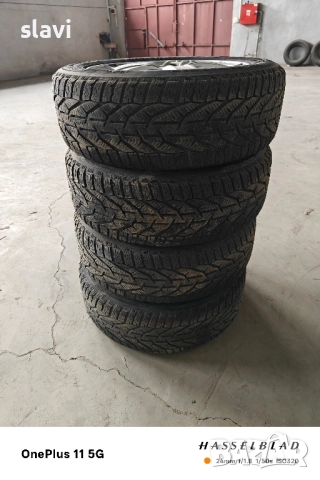 Алуминиеви джанти със зимни гуми 205/55/16