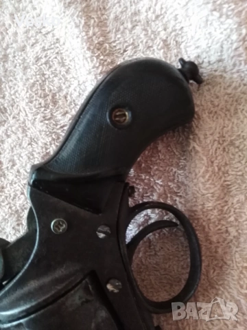 Револвер булдог, снимка 8 - Антикварни и старинни предмети - 54006067