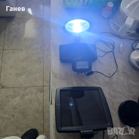 Соларна лампа с датчик , снимка 2 - Други стоки за дома - 52019772