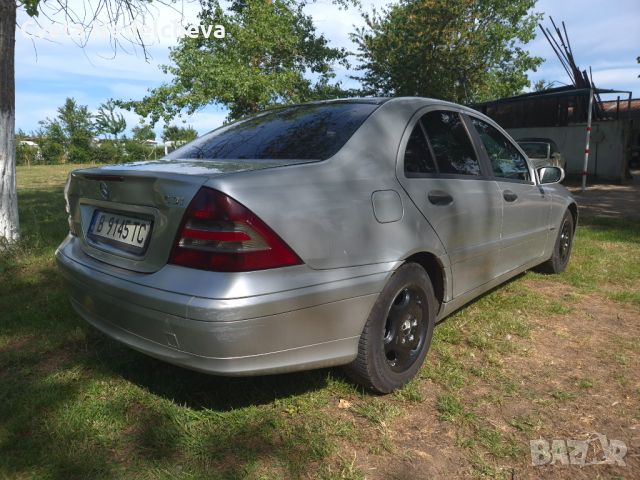 Mercedes-Benz c200, снимка 4 - Автомобили и джипове - 46127704