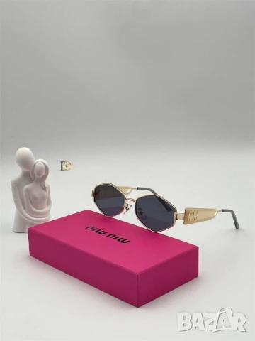 очила с калъф и кутия miu miu versace , снимка 14 - Слънчеви и диоптрични очила - 50574363