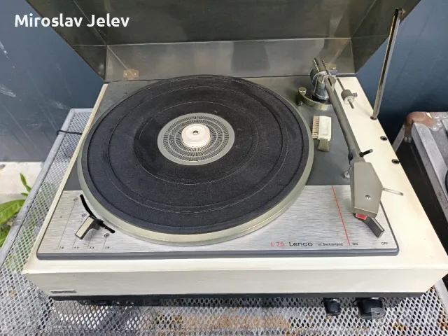 грамофон lenco l 75, снимка 7 - Грамофони - 49887214