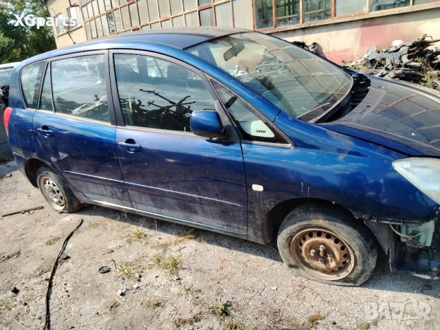 Toyota Corolla Verso 2.0D4D 90к.с. 2002г., снимка 3 - Автомобили и джипове - 51688135