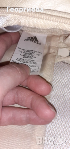 Дамска Чанта Adidas, снимка 4 - Чанти - 50938506