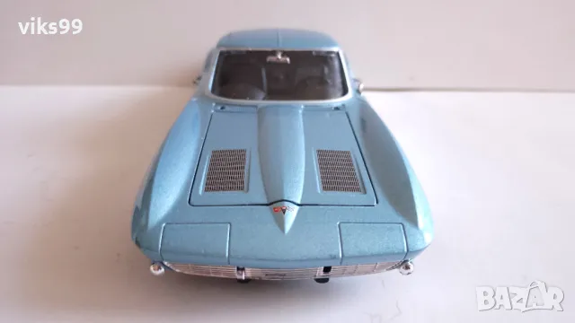 Welly 1963 Chevrolet Corvette - Мащаб 1:24, снимка 8 - Колекции - 49012202