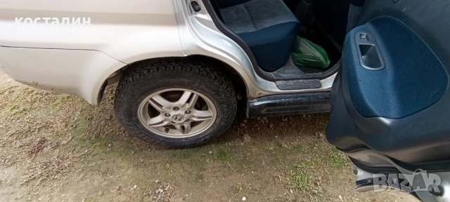 Honda H-RV 1.6I, снимка 11 - Автомобили и джипове - 52185627