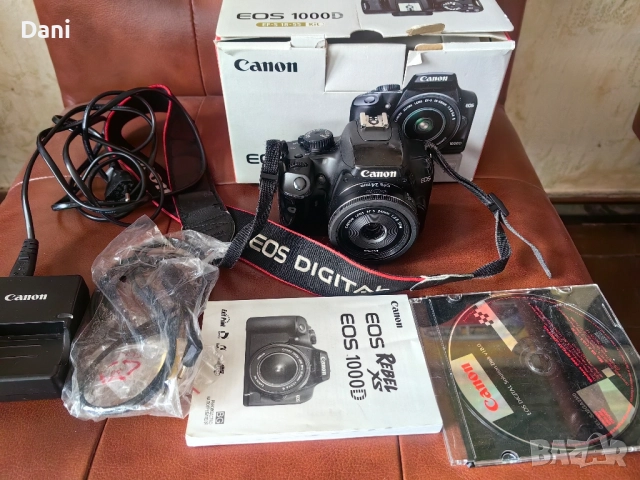 Фотоапарат Canon EOS 1000D, снимка 2 - Фотоапарати - 52399283
