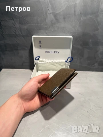 100% оригинален Burberry cardholder - пълен комплект. , снимка 4 - Портфейли, портмонета - 50561364