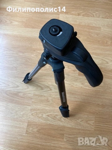 Статив Manfrotto compact action