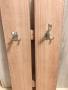Продавам двойна закачалка за стена  10 евро, снимка 2