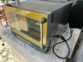 Конвектомат професионална конвекторна фурна печка с вода 4 тави Konvektomat profesionalna furna , снимка 3