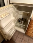 Хладилник Liebherr с фризер отгоре здрав и надежден, снимка 2