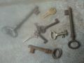 стари ключове лот, снимка 1 - Други ценни предмети - 45387811