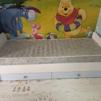 Детско легло с бюро скрин и голям гардероб , снимка 2 - Мебели за детската стая - 45596814