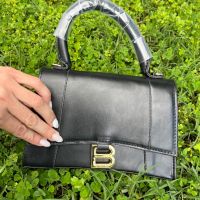 Нова дамска чанта Balenciaga, снимка 2 - Чанти - 45725836